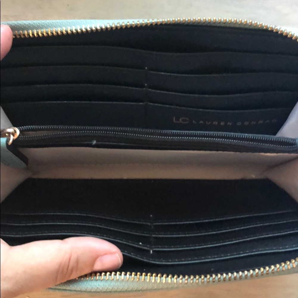 LC wallet - Picture 5 of 6